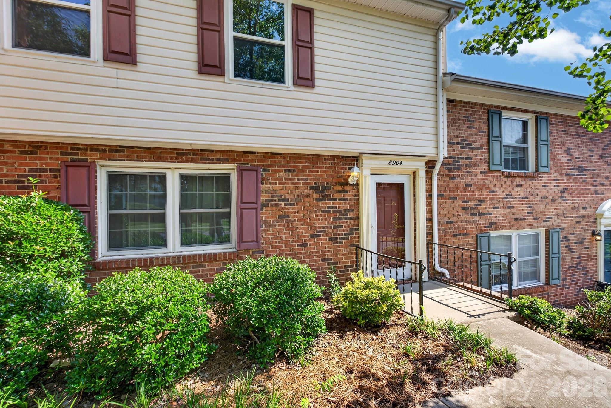 Lexington Commons - Residential