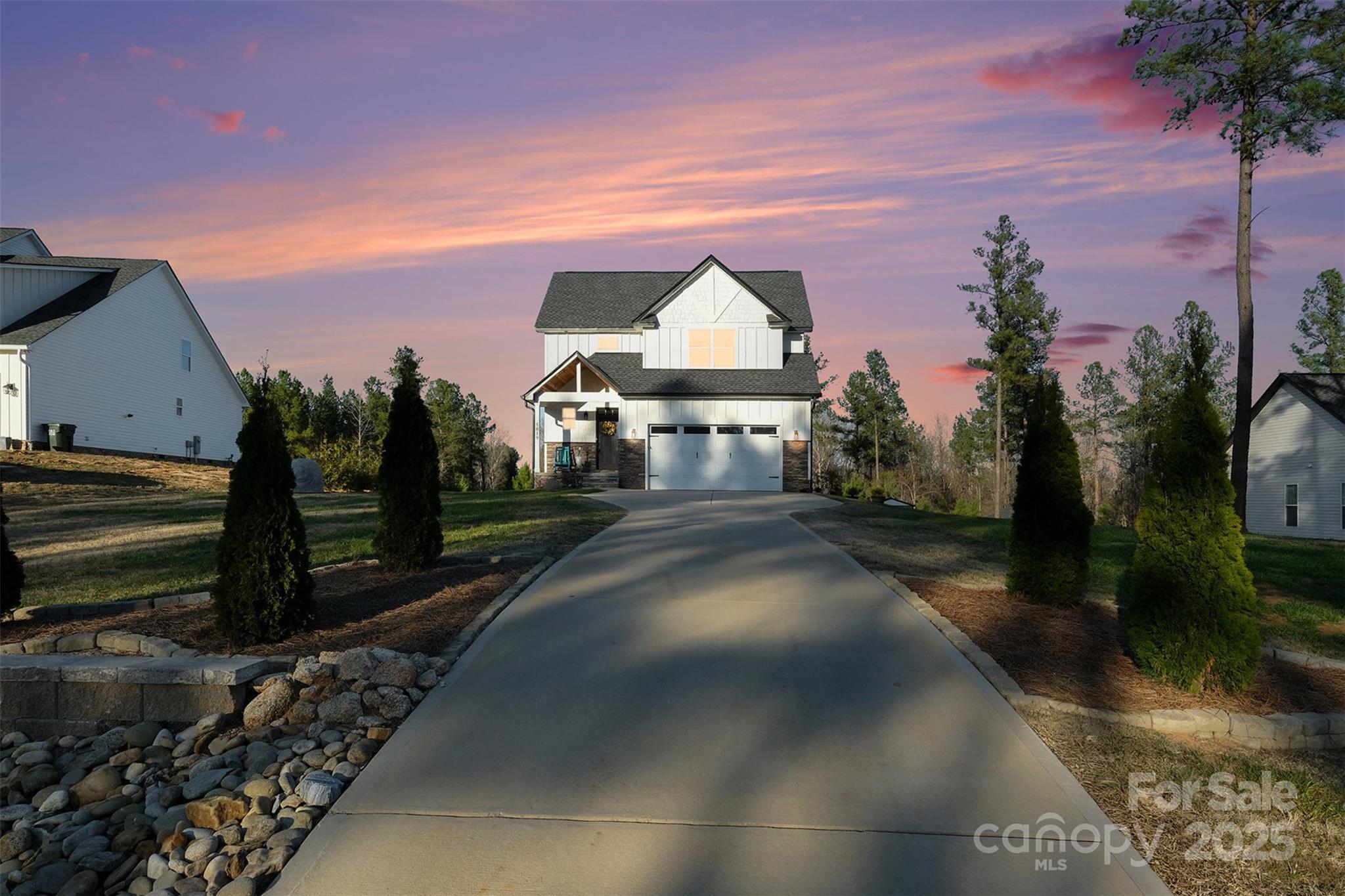 Magnolia - Residential
