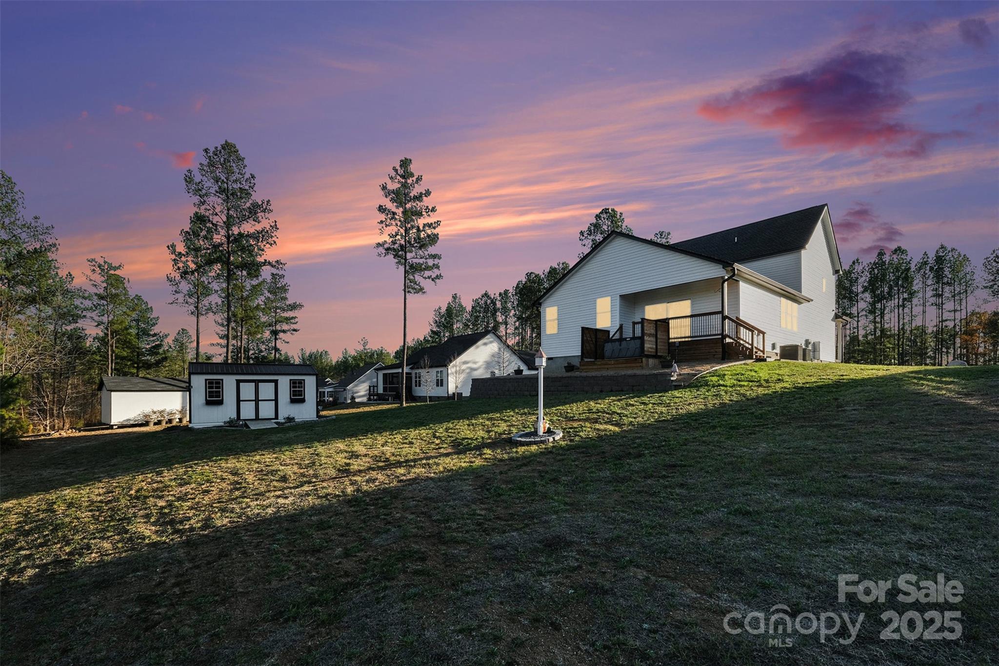 Magnolia - Residential