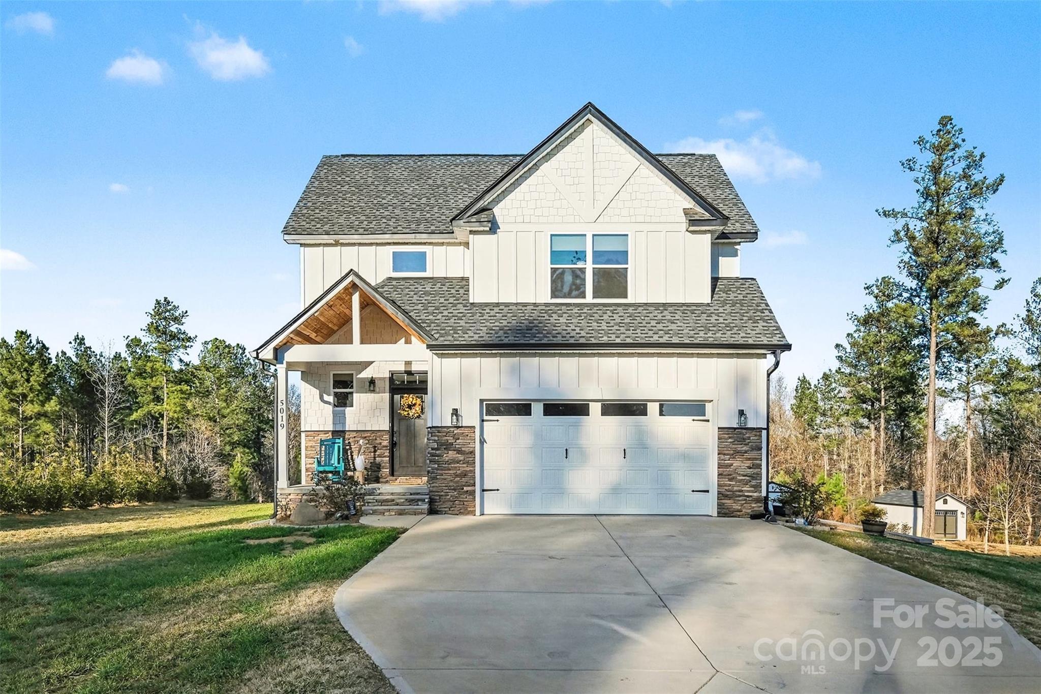Magnolia - Residential