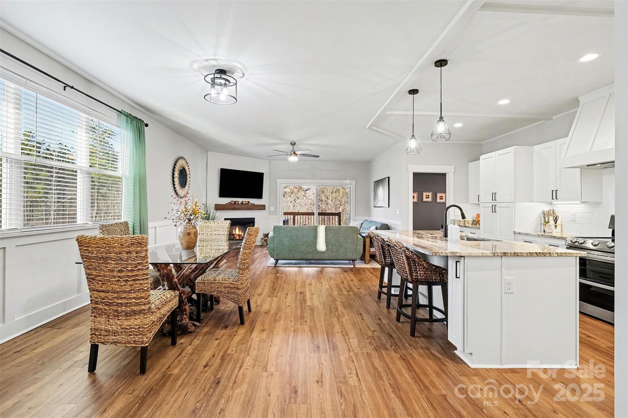 Magnolia - Residential