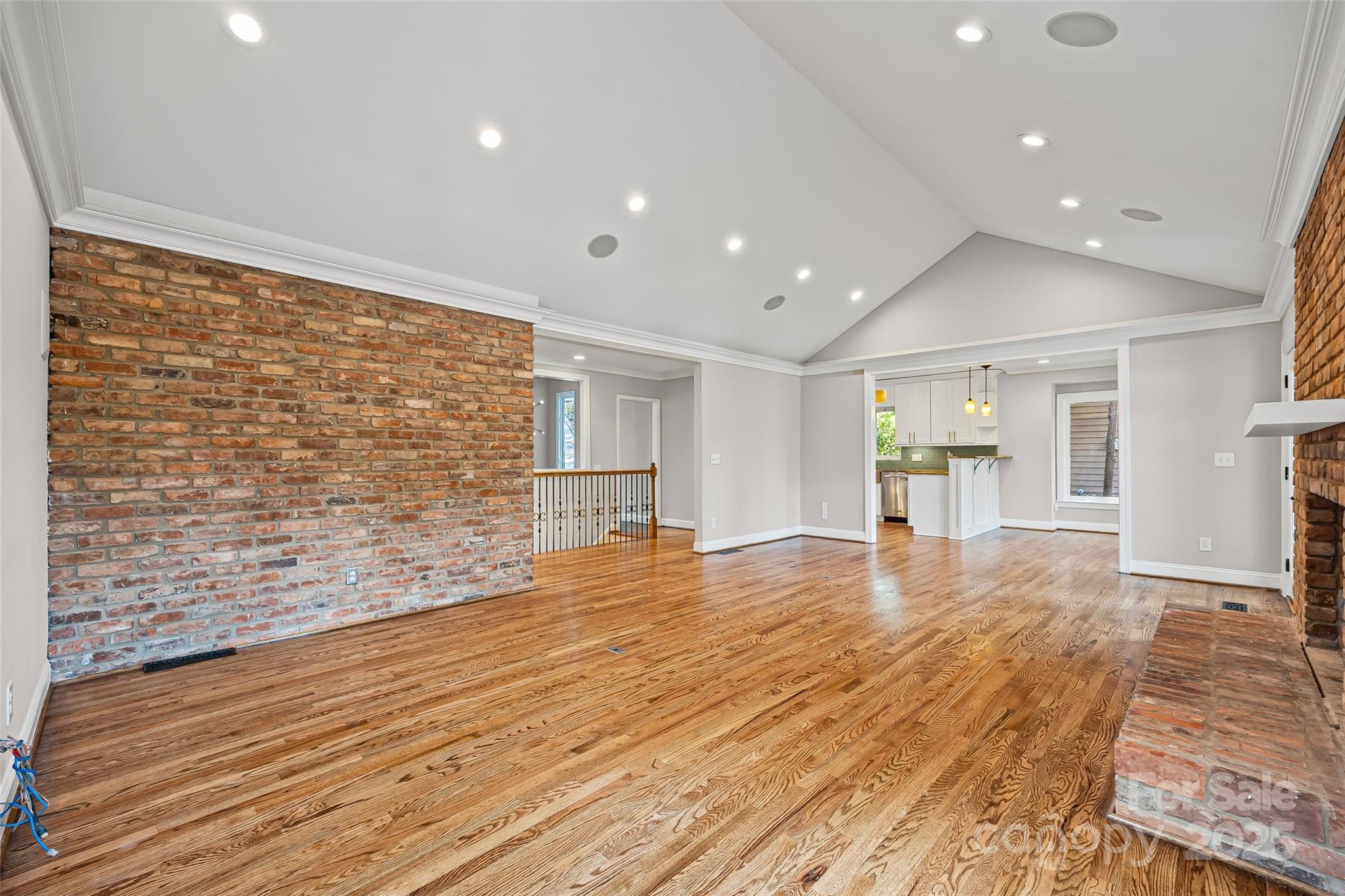 Tega Cay - Residential