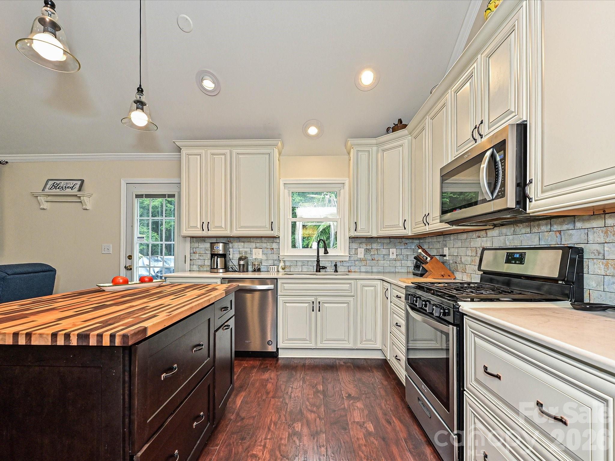 Pebble Creek - Residential