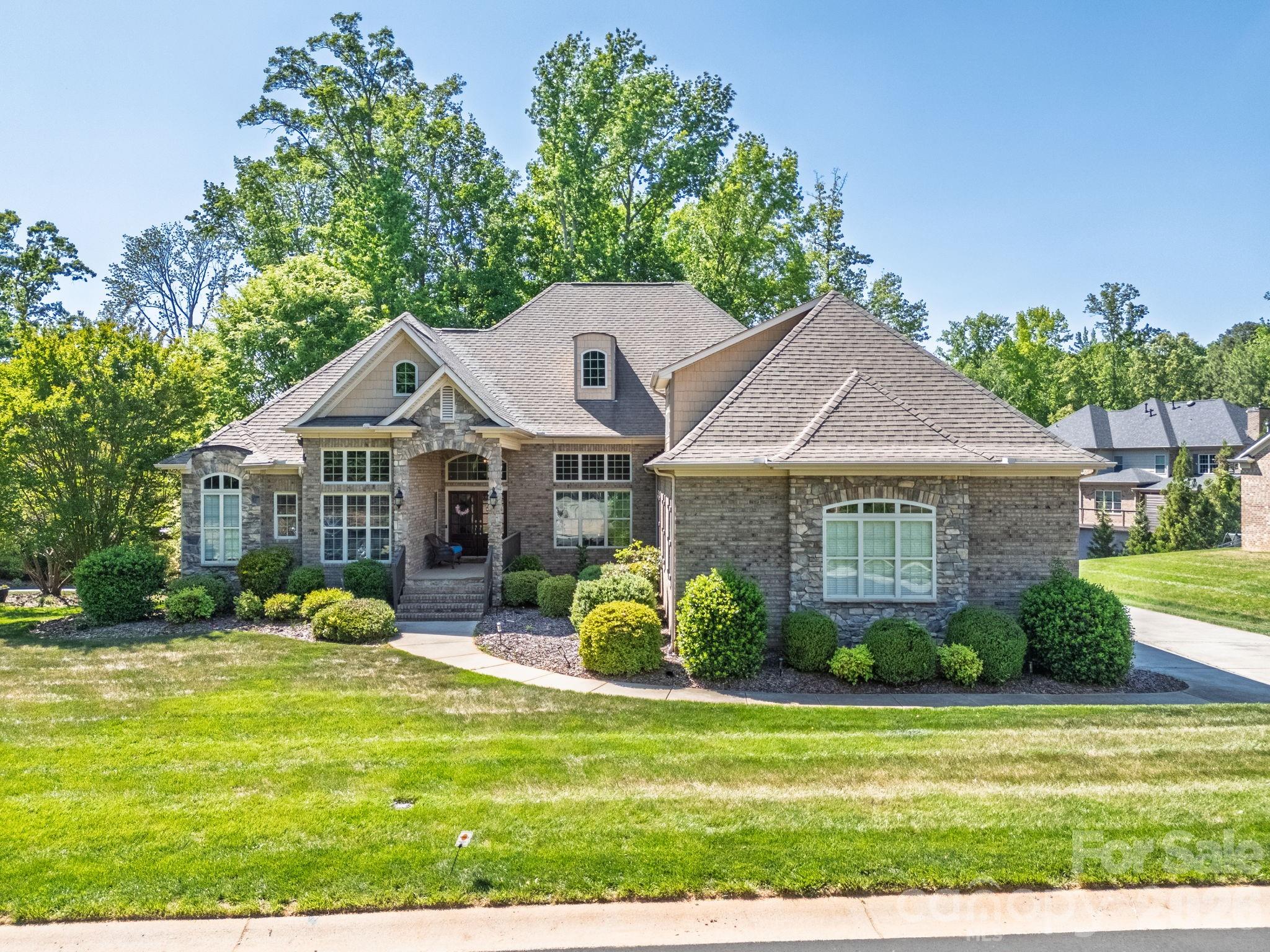 Stratford hall - Residential