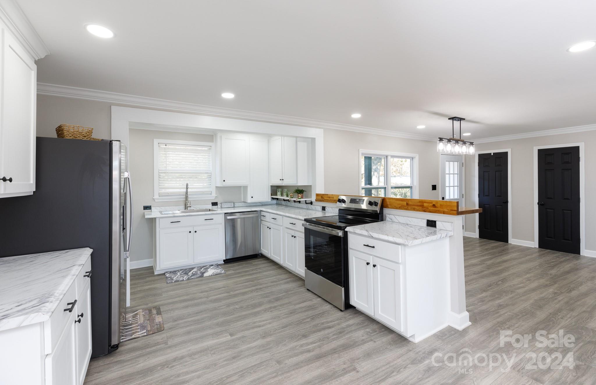 Lakeside Park - Residential