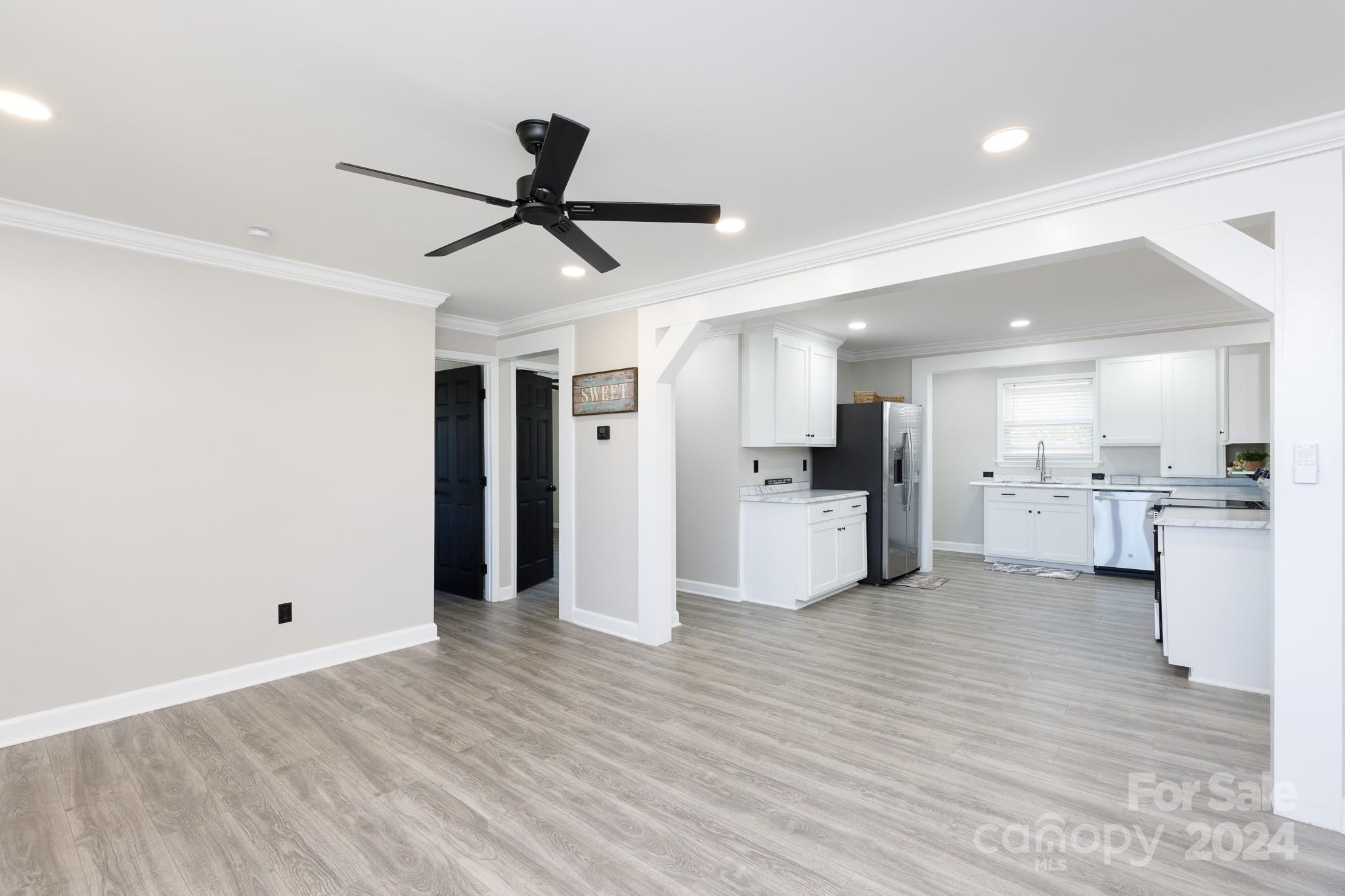 Lakeside Park - Residential
