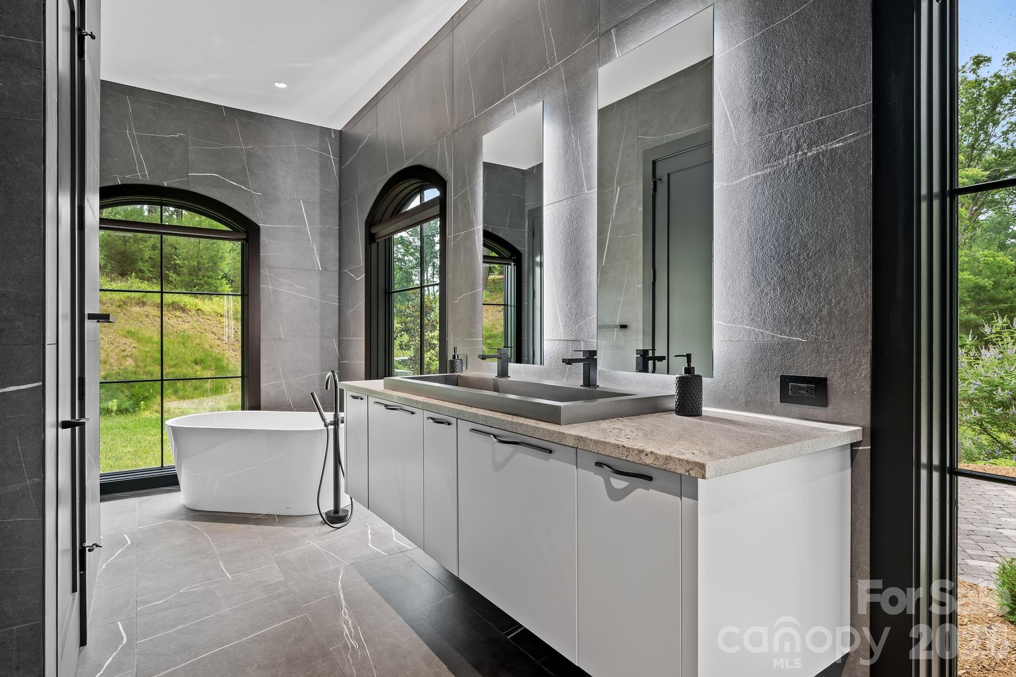 Ramble Biltmore Forest - Residential