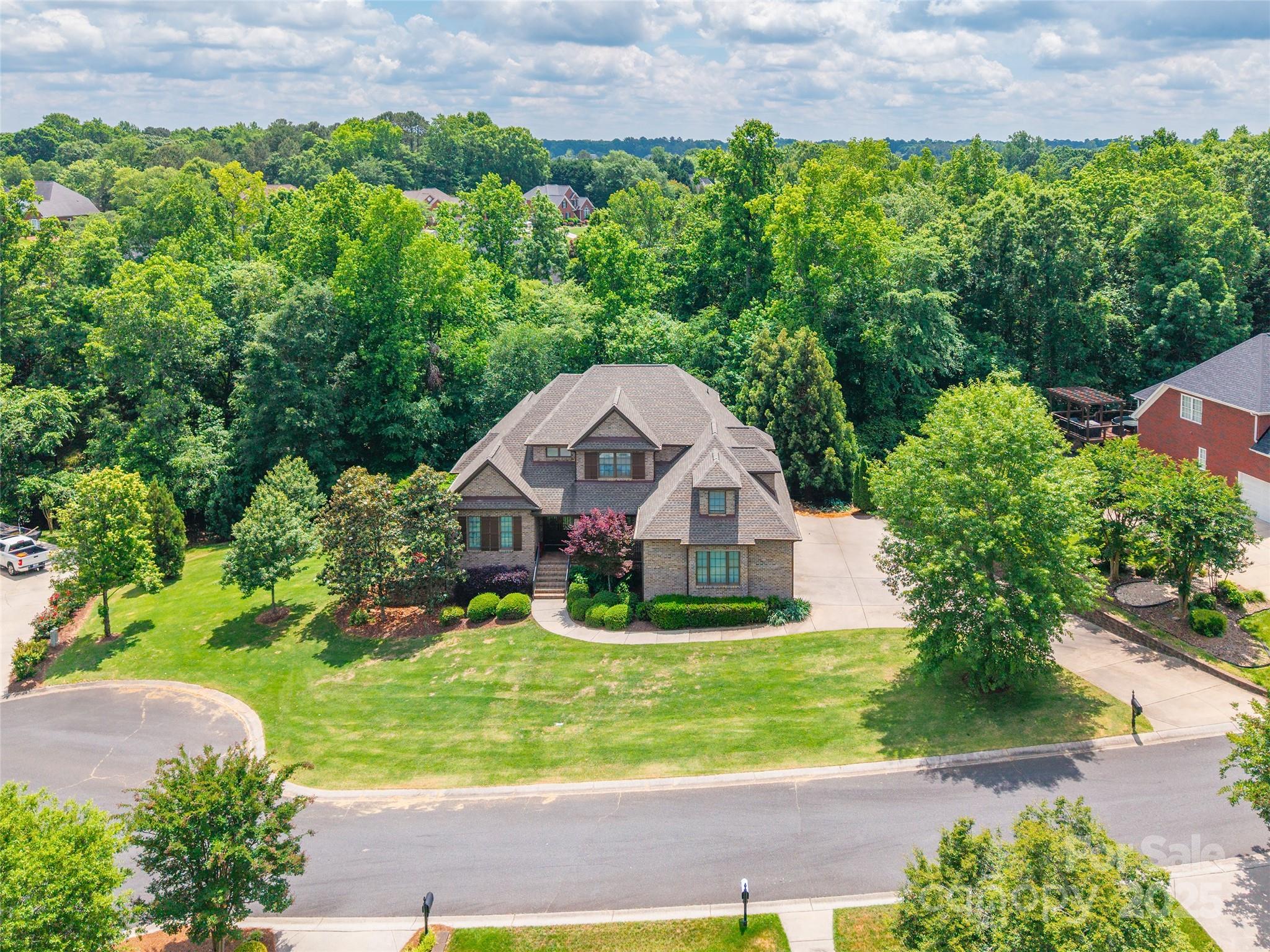 Laurel Creek - Residential