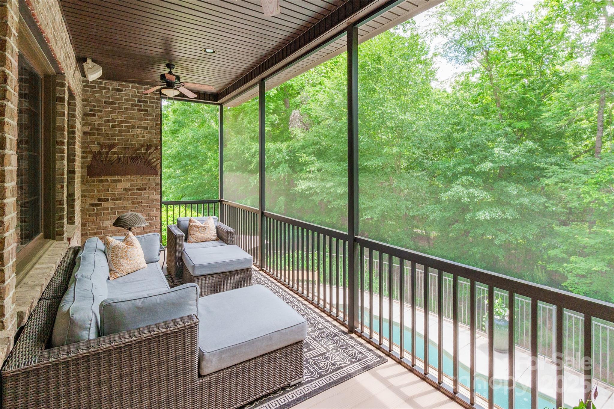 Laurel Creek - Residential