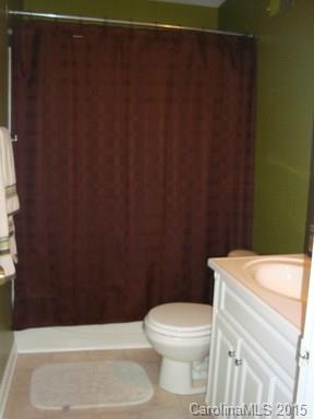 River Hills - Residential Lease