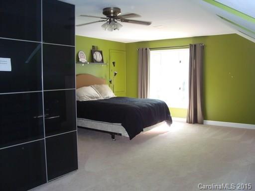 River Hills - Residential Lease