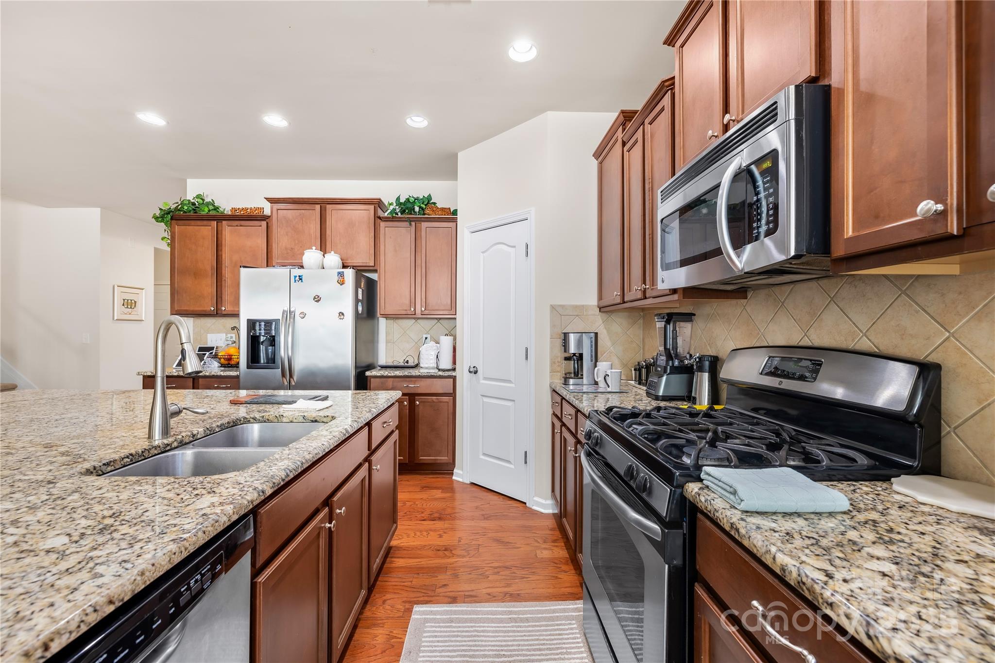 Wellesley East - Residential