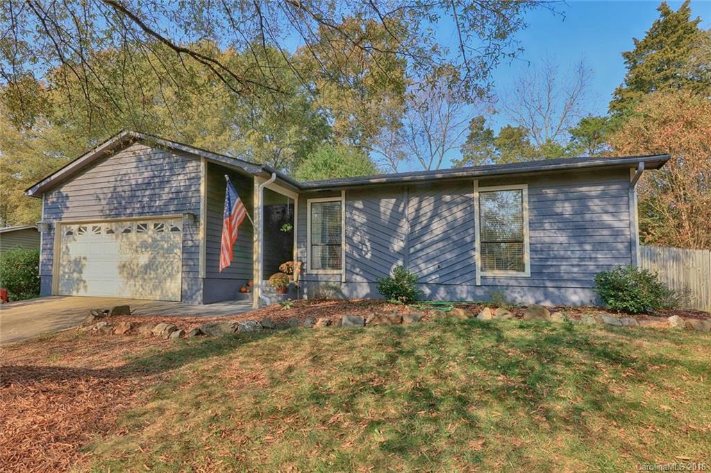 Charming Ranch home in a fabulous, desirable Charlotte neighborhood. Split plan,3 bedroom, 2 bath with wonderful outdoor entertaining space and fenced yard. Oversize Master Suite with two walk-in closets and private bath. Updated kitchen with granite counters and stainless steel appliances. Close commute to shopping, dining, & work. Highly rated schools.