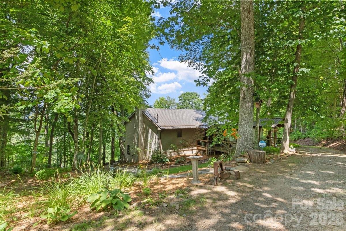Moonshine Mountain - Residential