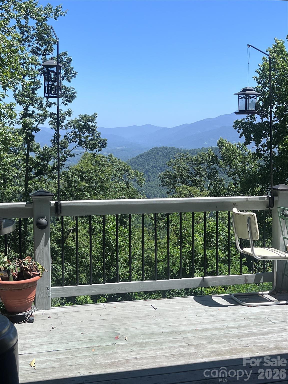 Moonshine Mountain - Residential