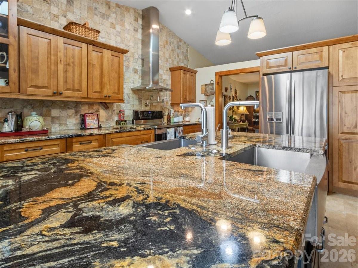 Moonshine Mountain - Residential