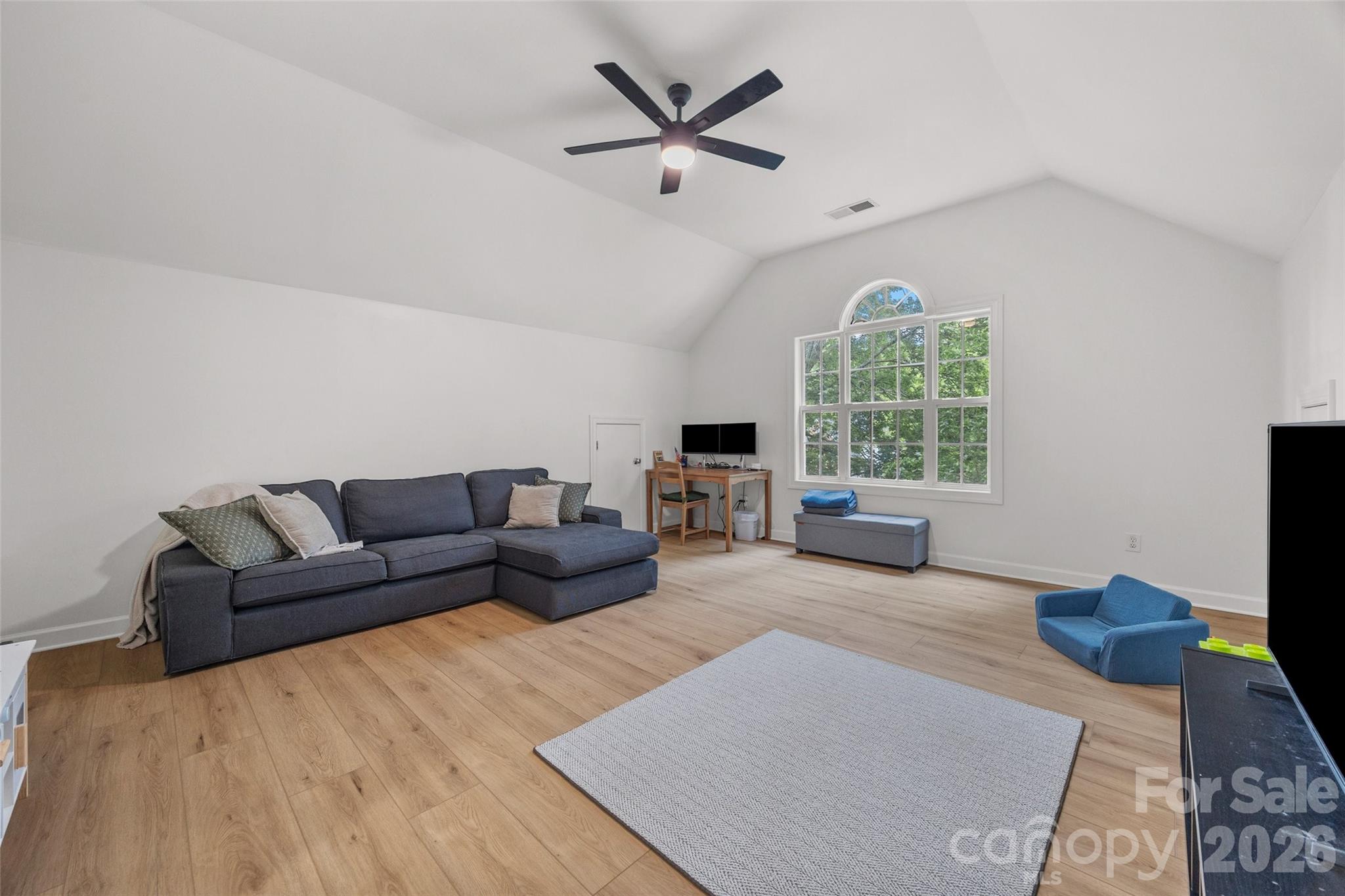 Morrison Cove - Residential