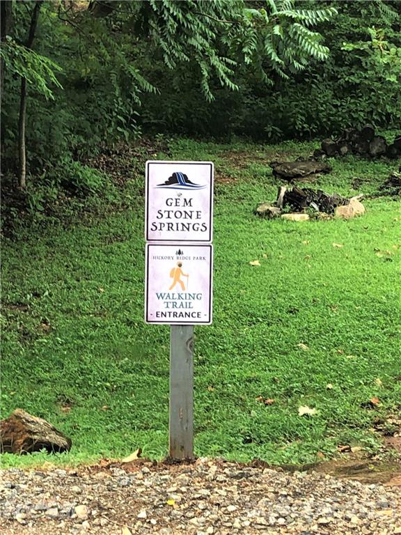 Lure Ridge - Land