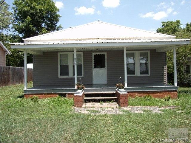 315 Randolph St Nice 3 bedroom, 1 bath home with covered front porch, and fenced back yard. New Roof, New Windows, New Electrical, New Plumbing. Move in ready MLS 27537 69,900