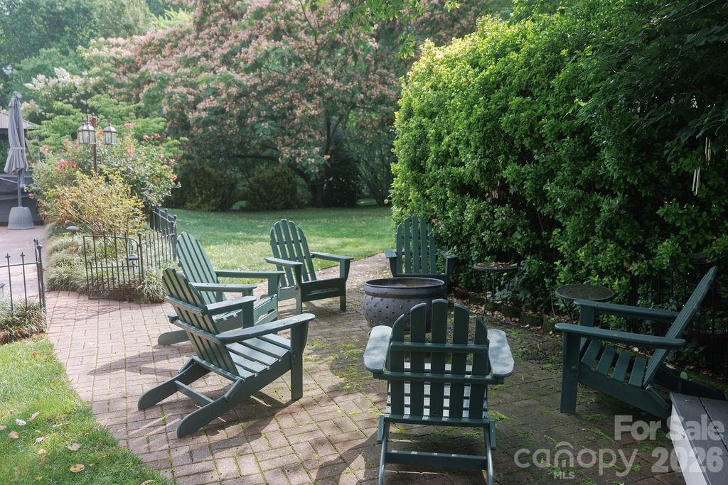 Country Meadow - Residential