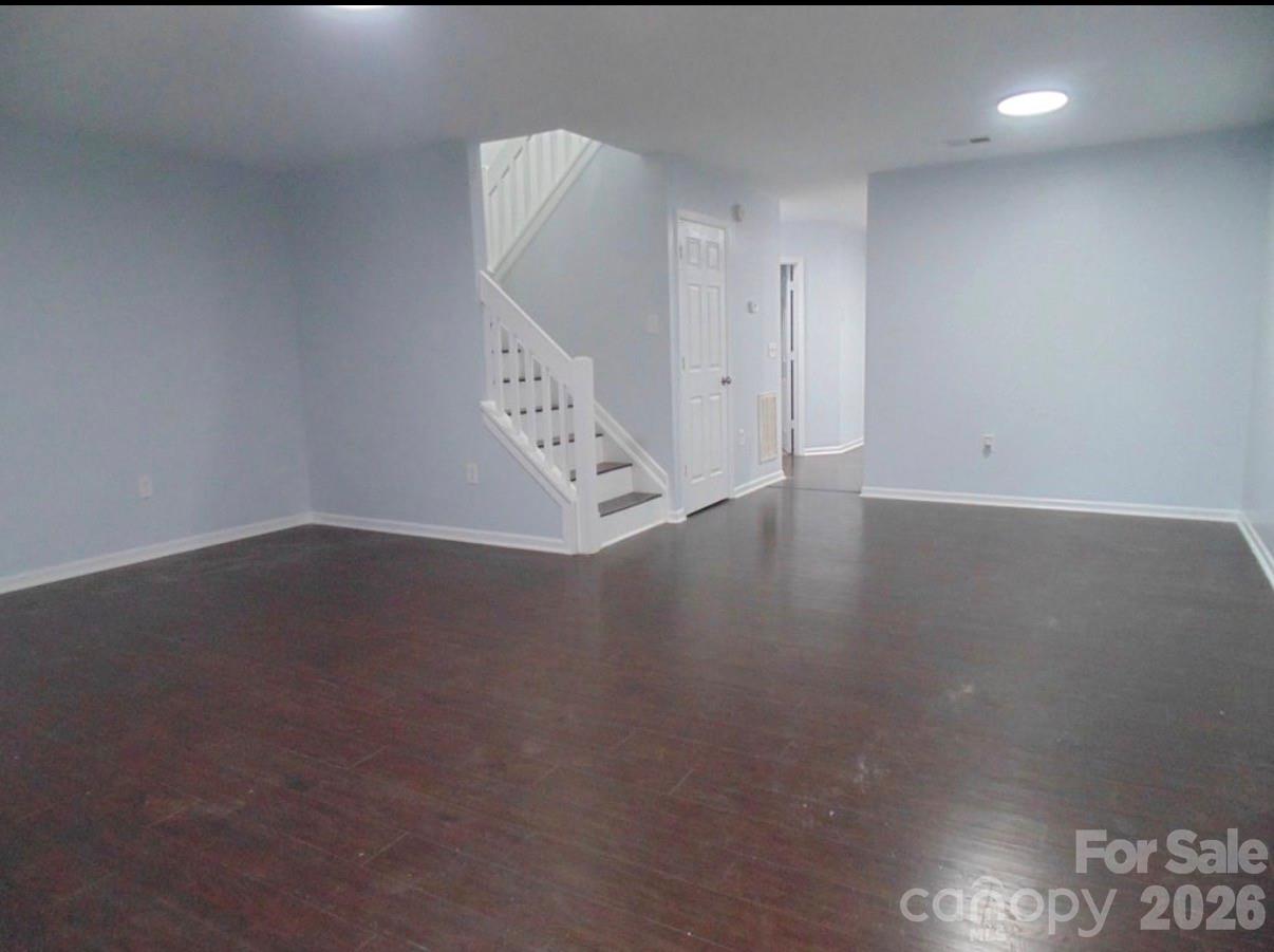 Maplecrest - Residential