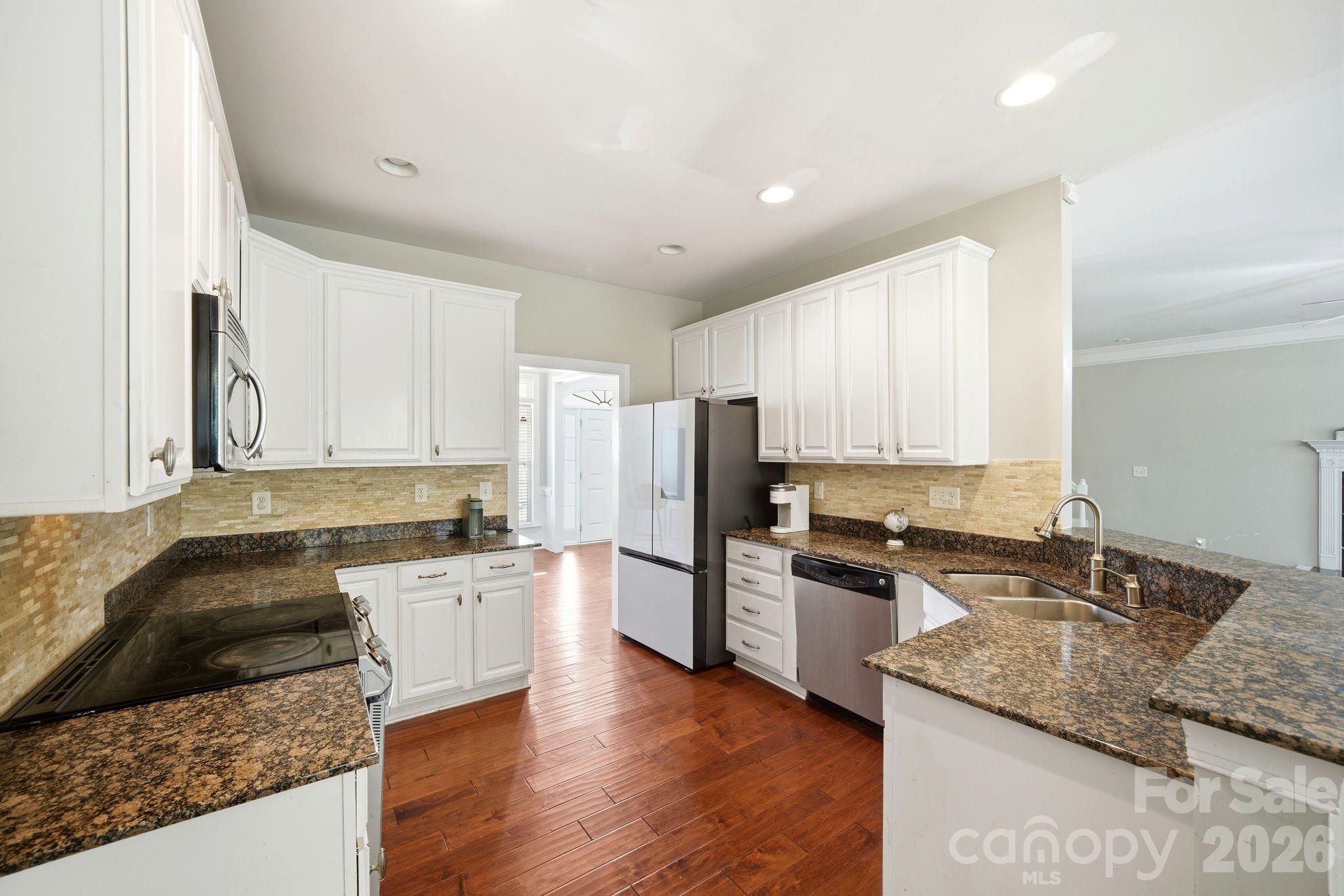 Hampton Place - Residential