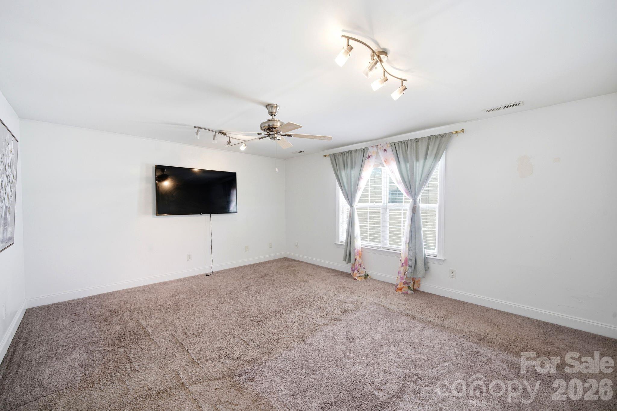 Hampton Place - Residential