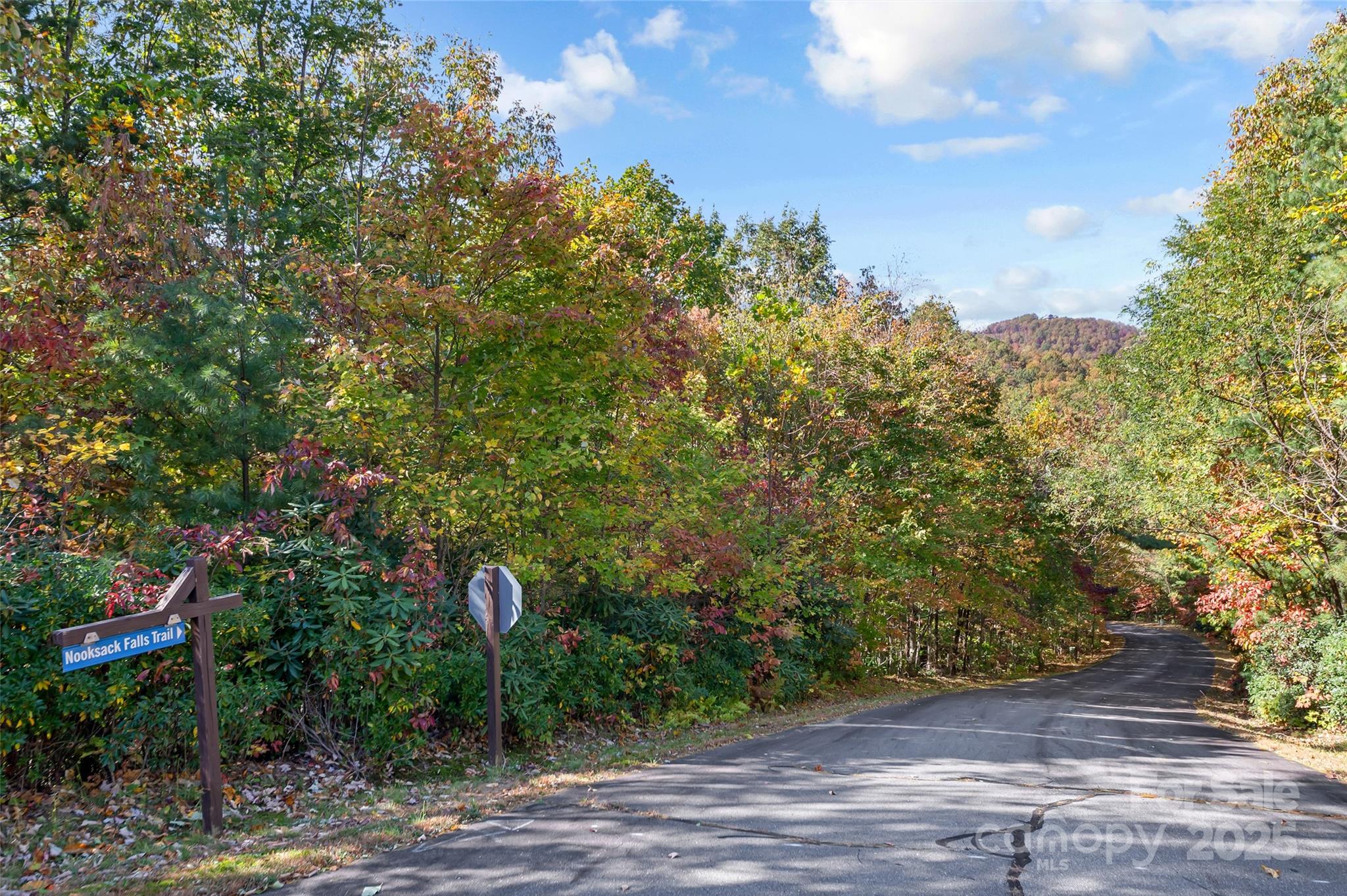 Catawba Falls Preserve - Land