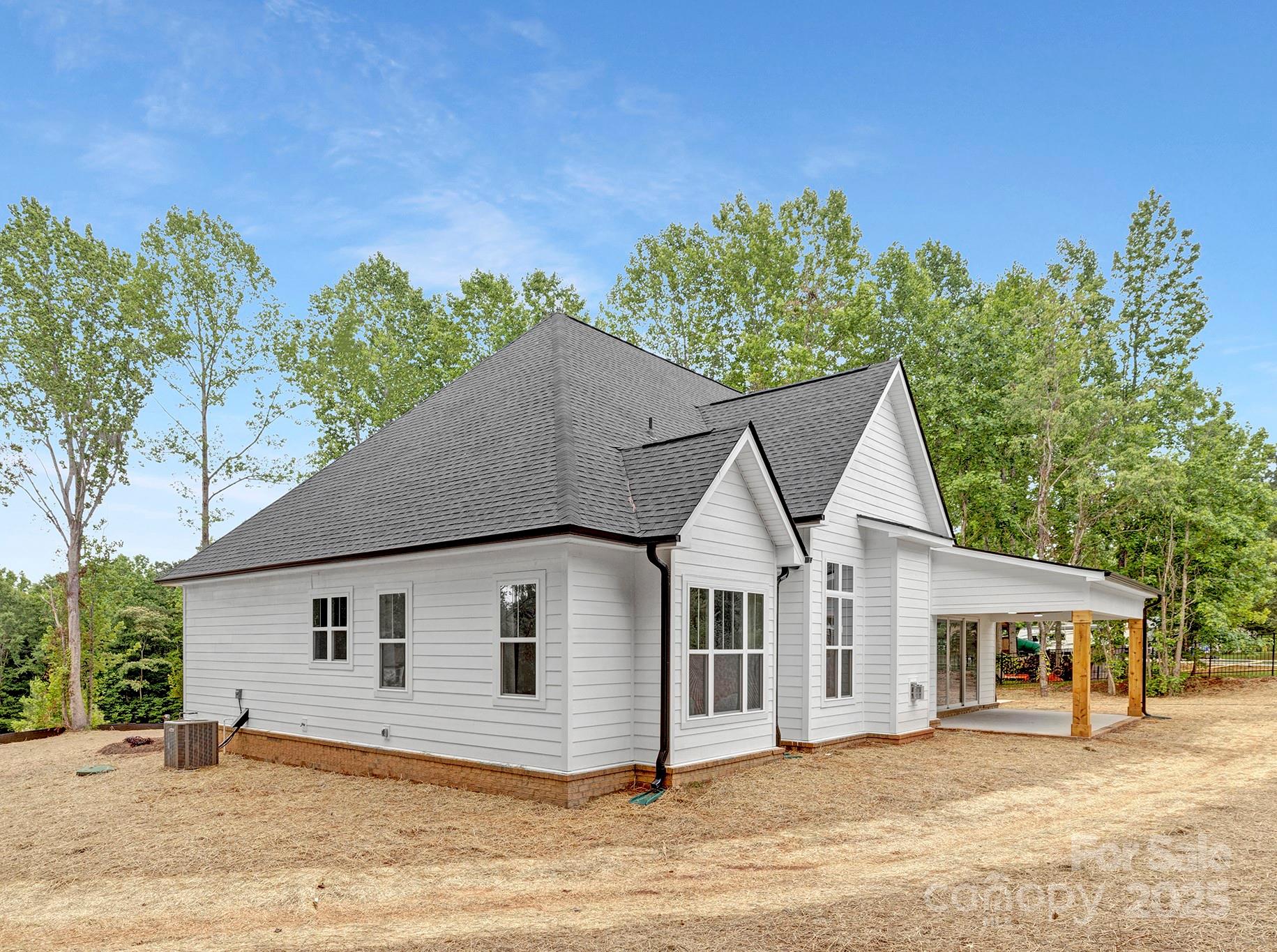 Sanders Landing - Residential