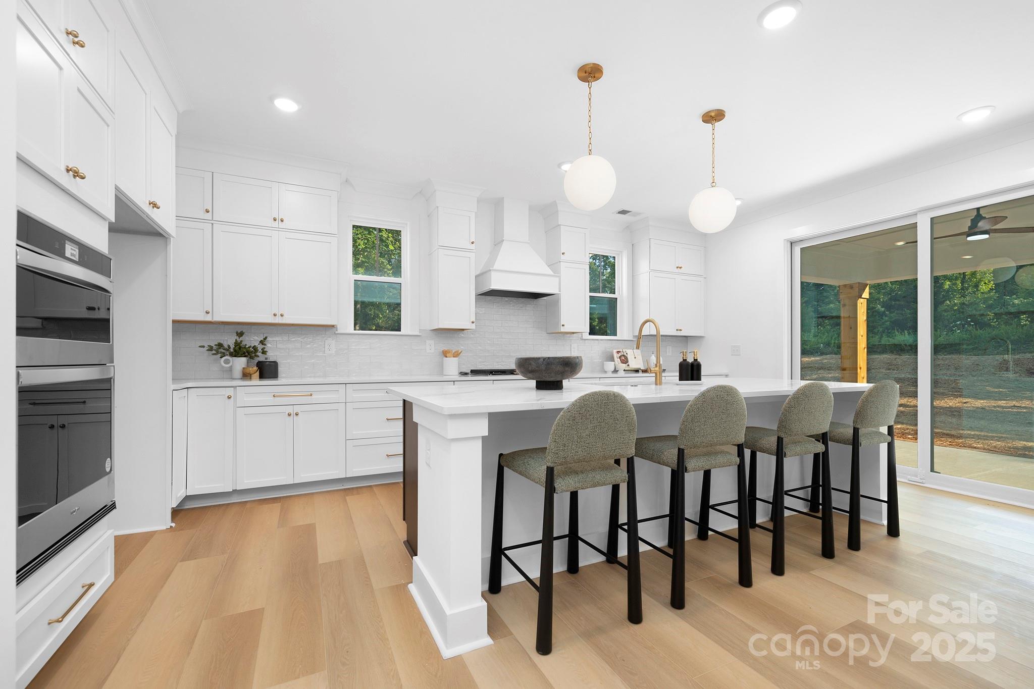 Sanders Landing - Residential