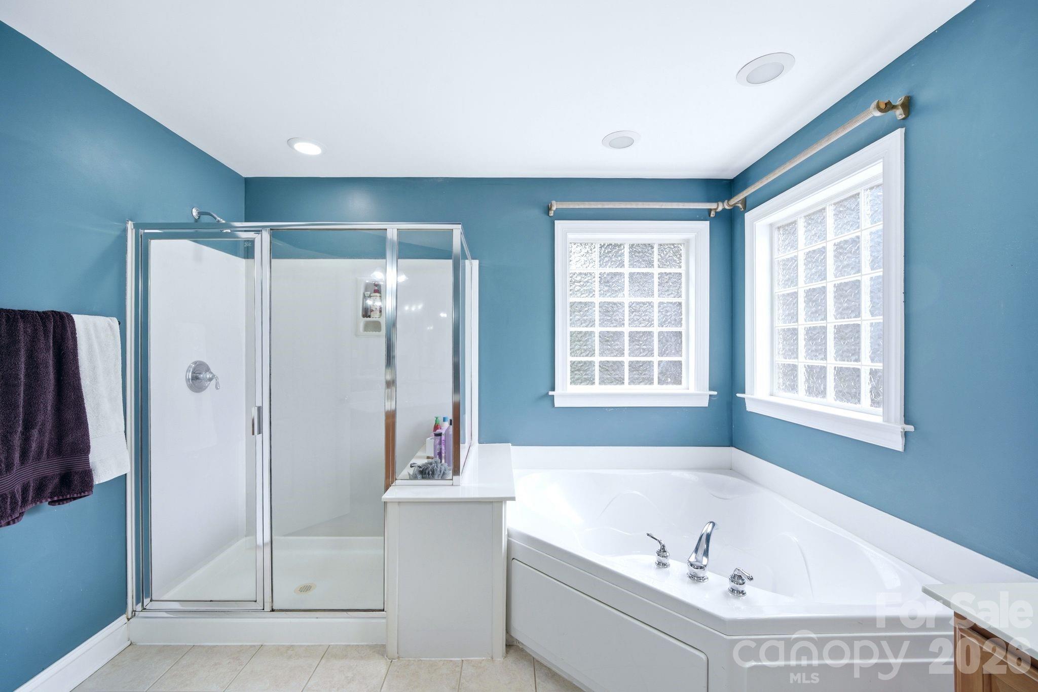 MacAulay - Residential