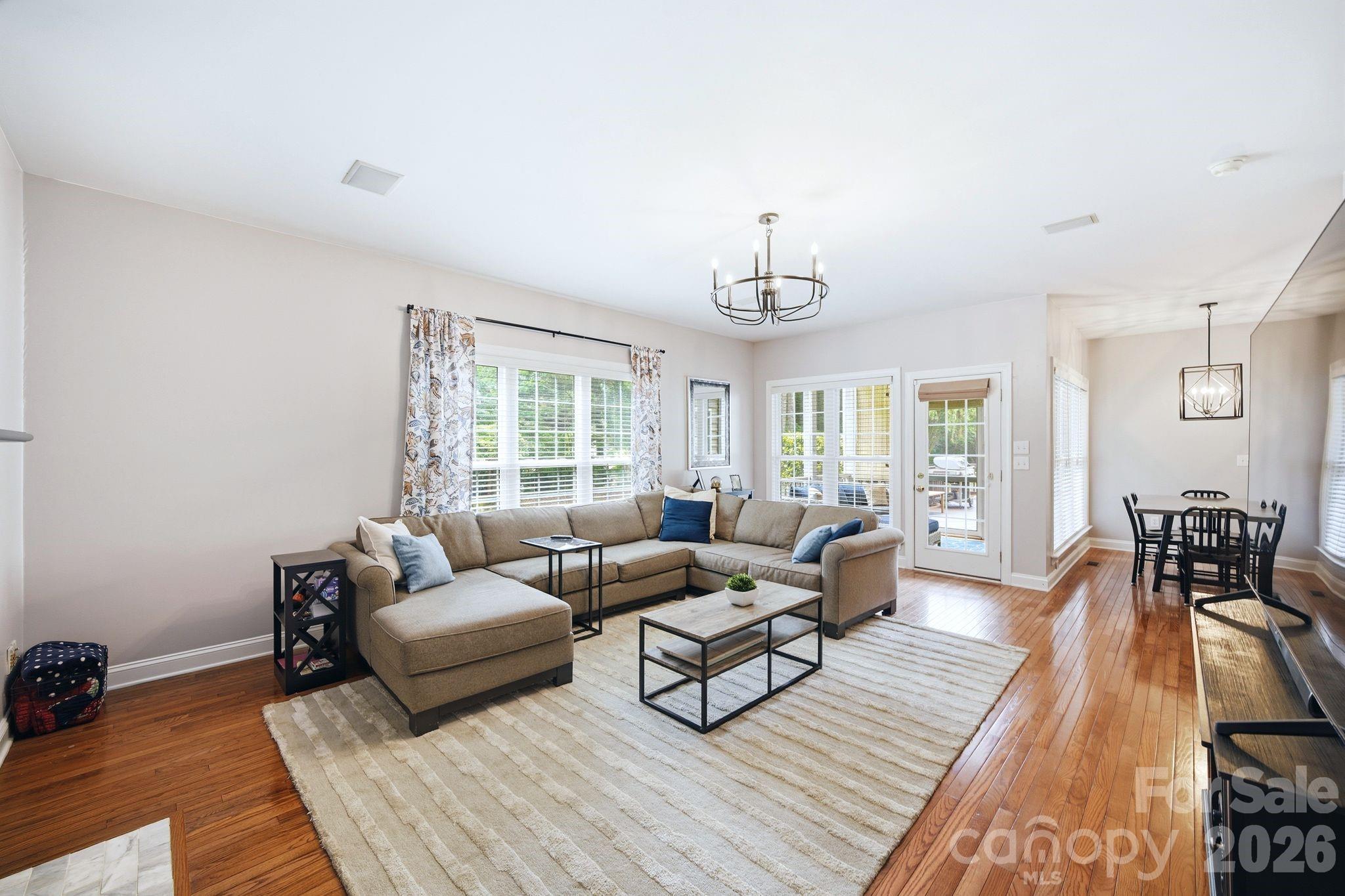 MacAulay - Residential
