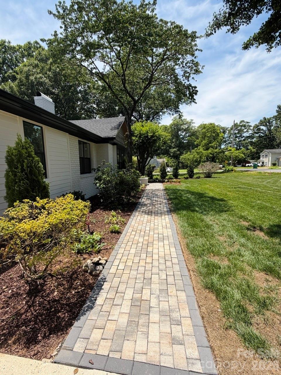 Royal Oaks - Residential