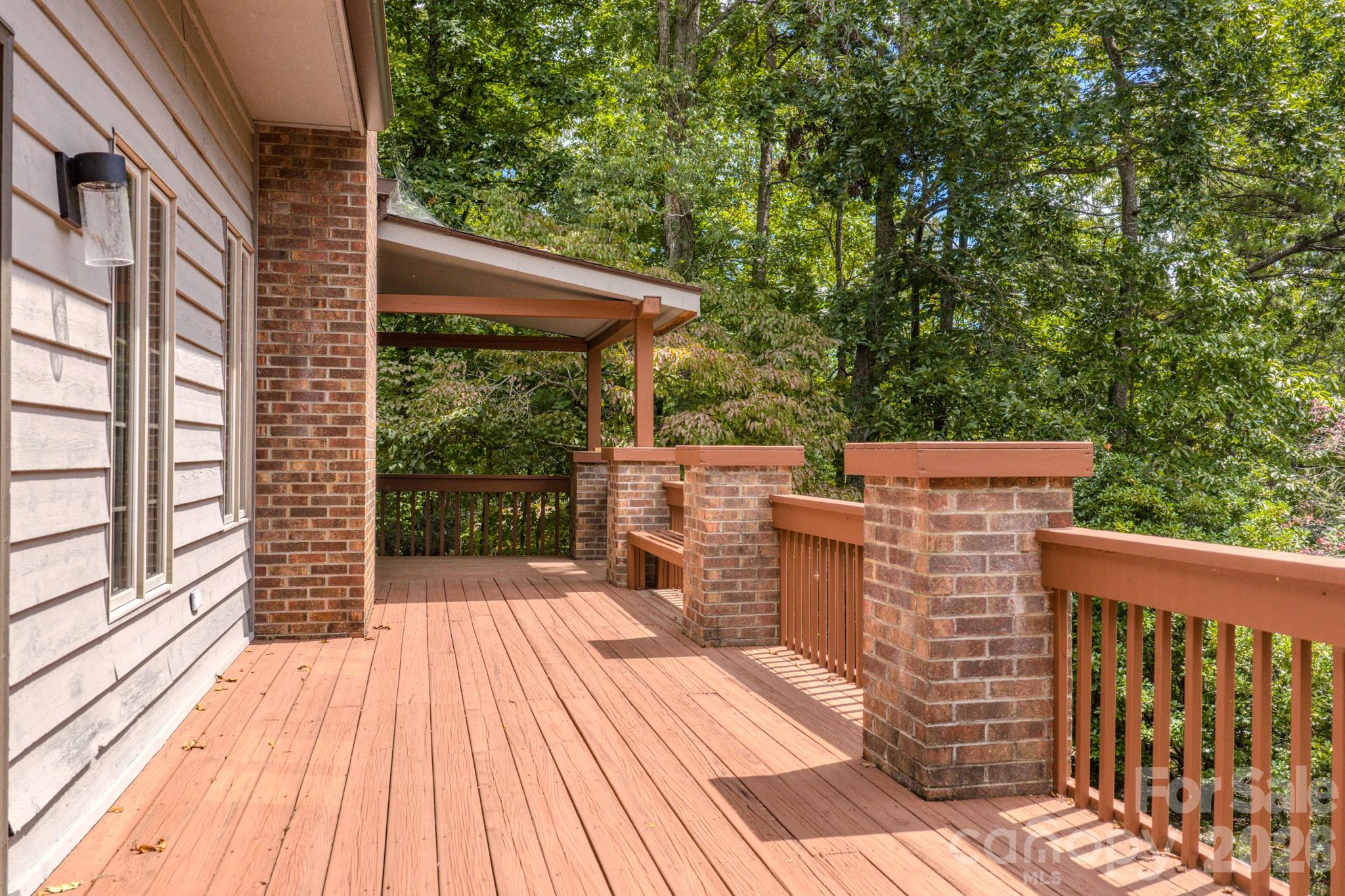 Woodside Hills - Residential