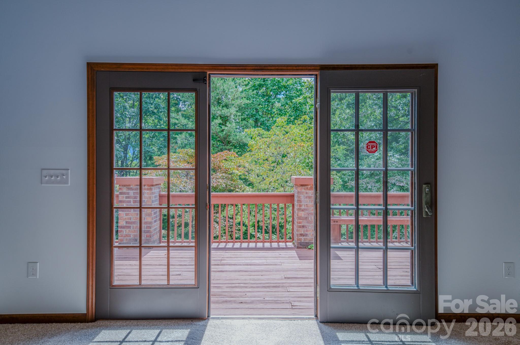 Woodside Hills - Residential