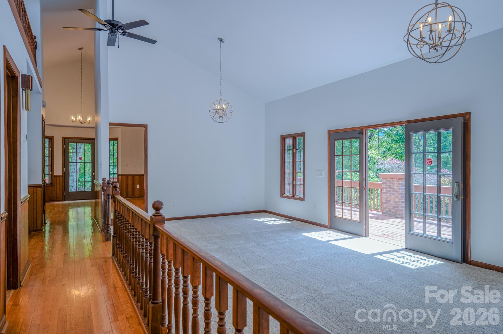 Woodside Hills - Residential