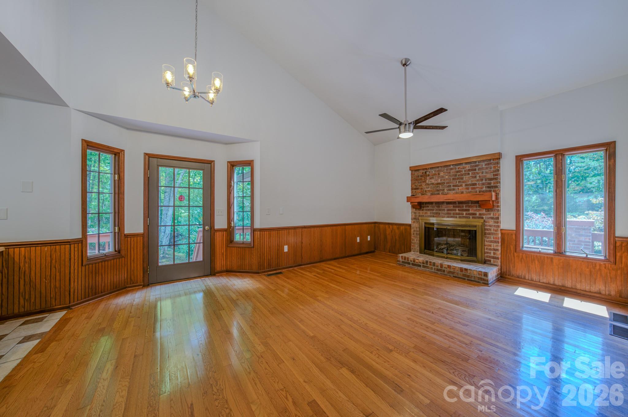 Woodside Hills - Residential