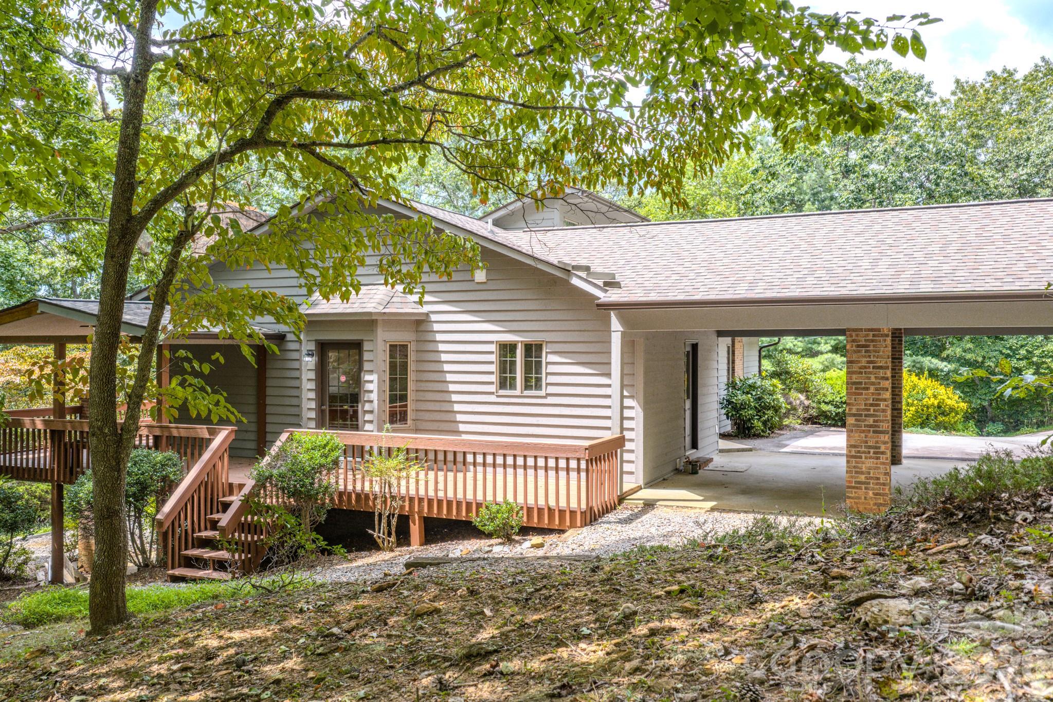 Woodside Hills - Residential
