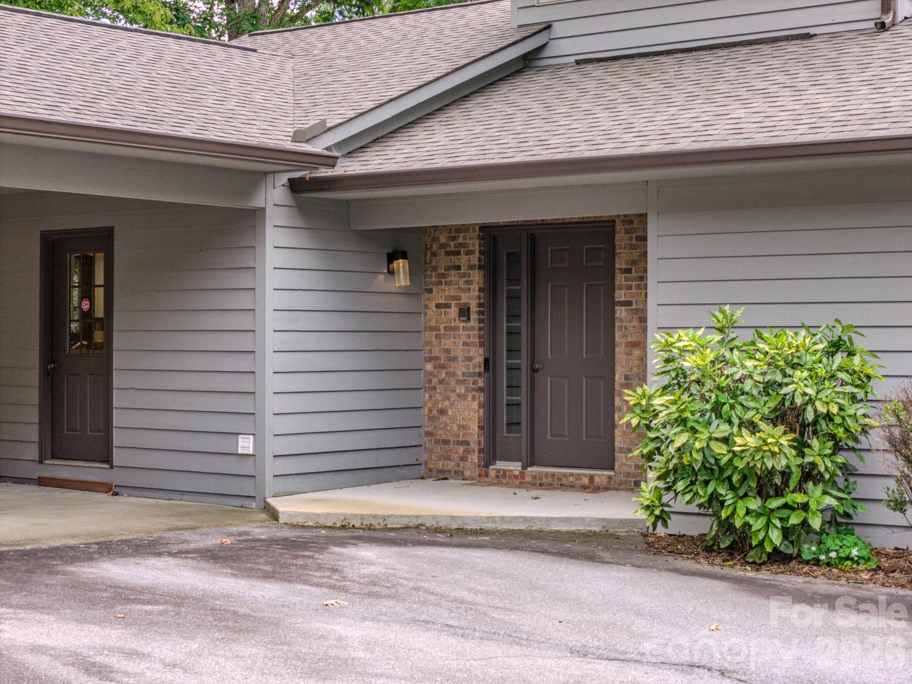 Woodside Hills - Residential