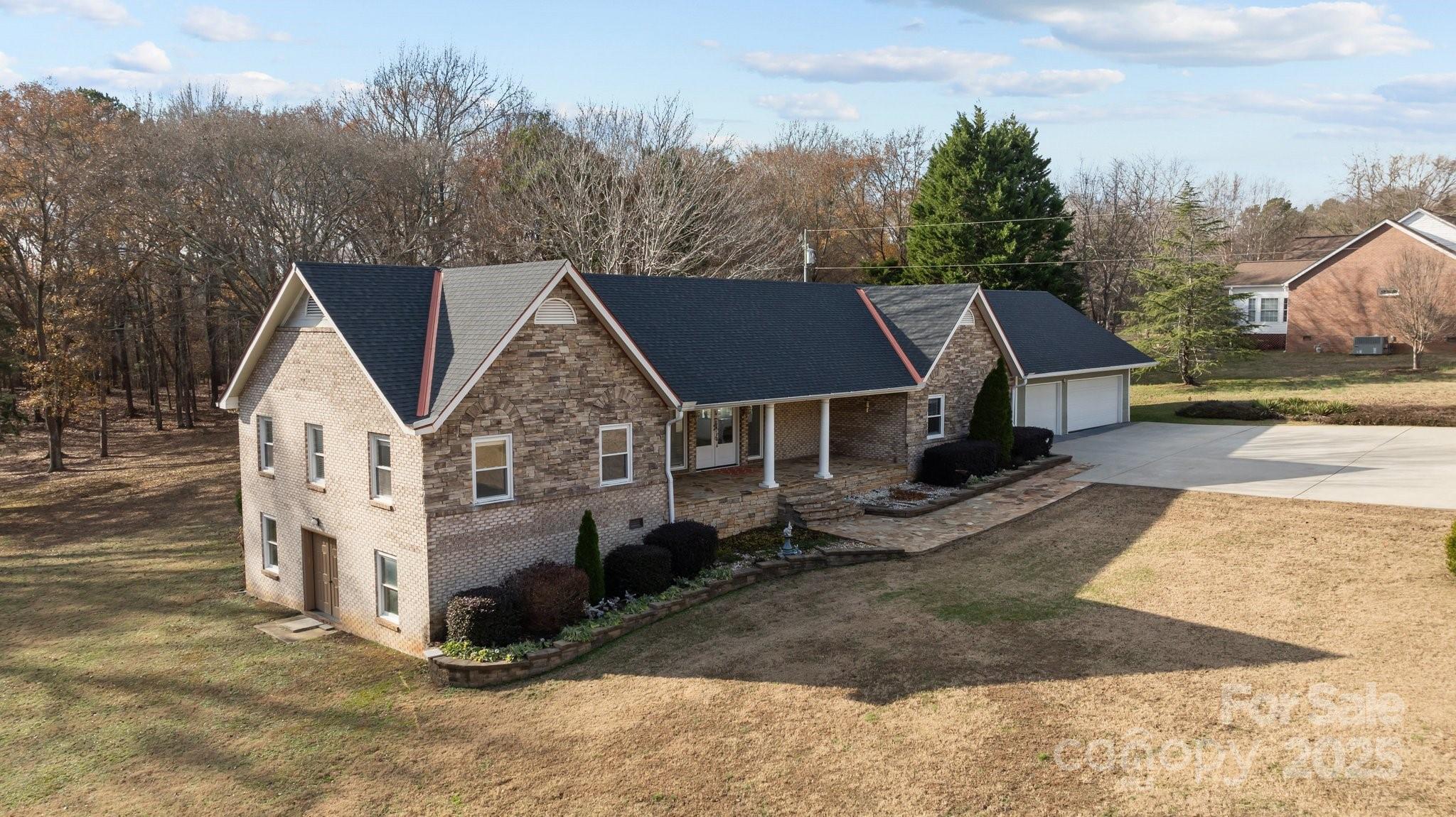 Caroline Acres - Residential