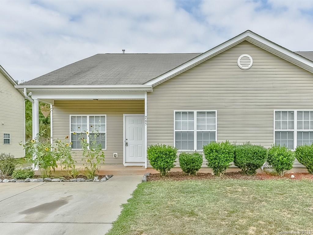 Makayla at Huntington - Residential