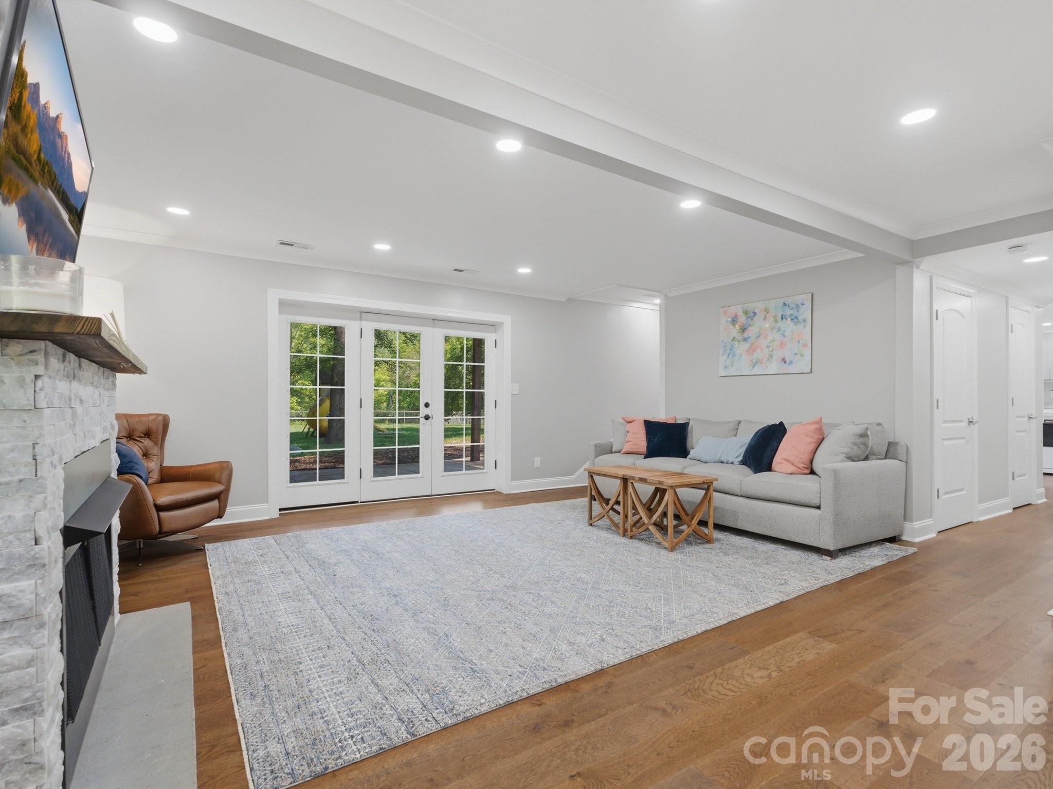 Starmount - Residential