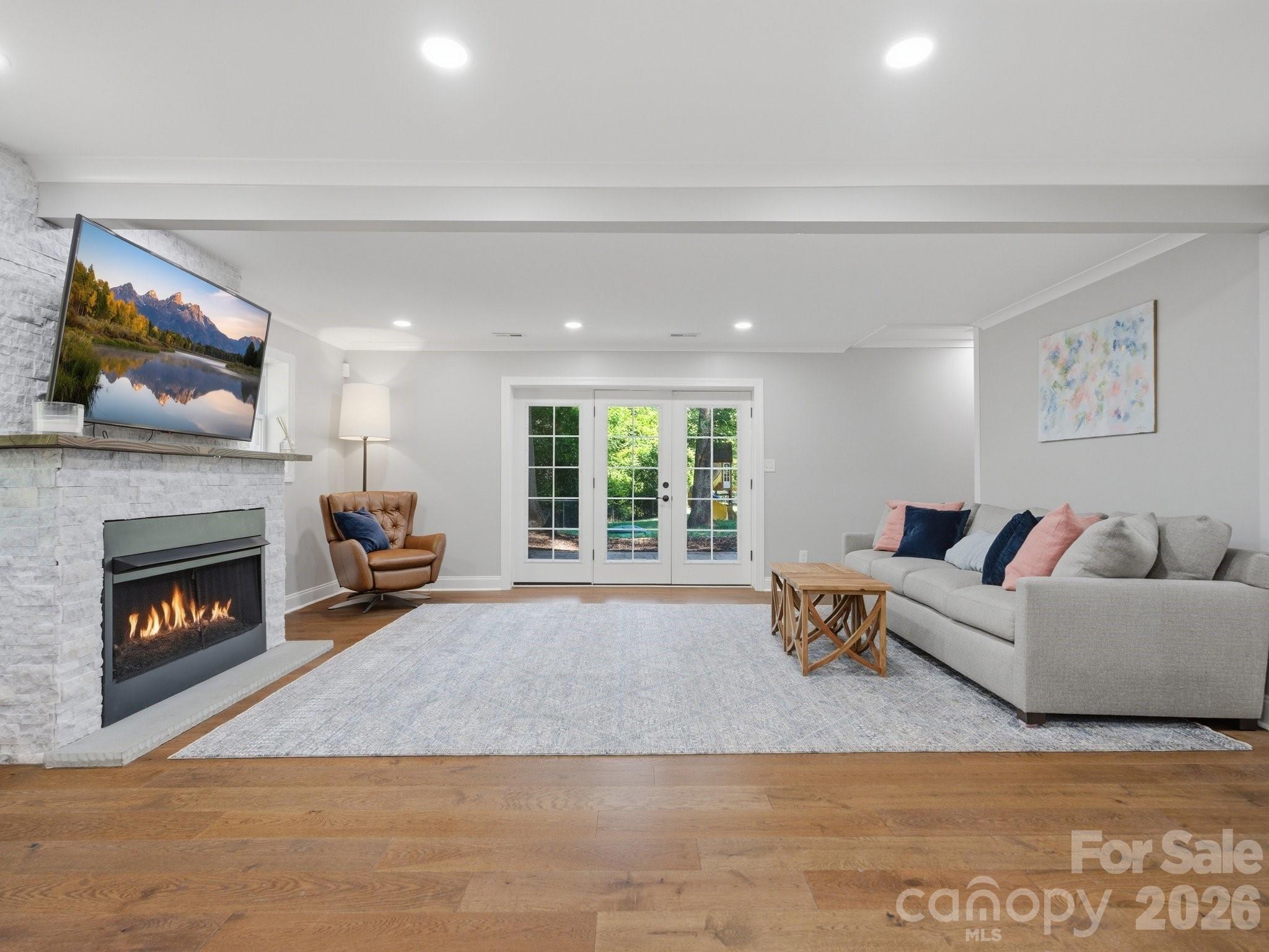 Starmount - Residential