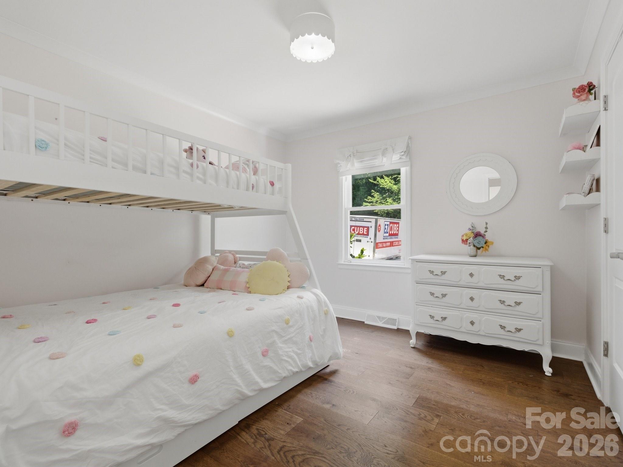 Starmount - Residential