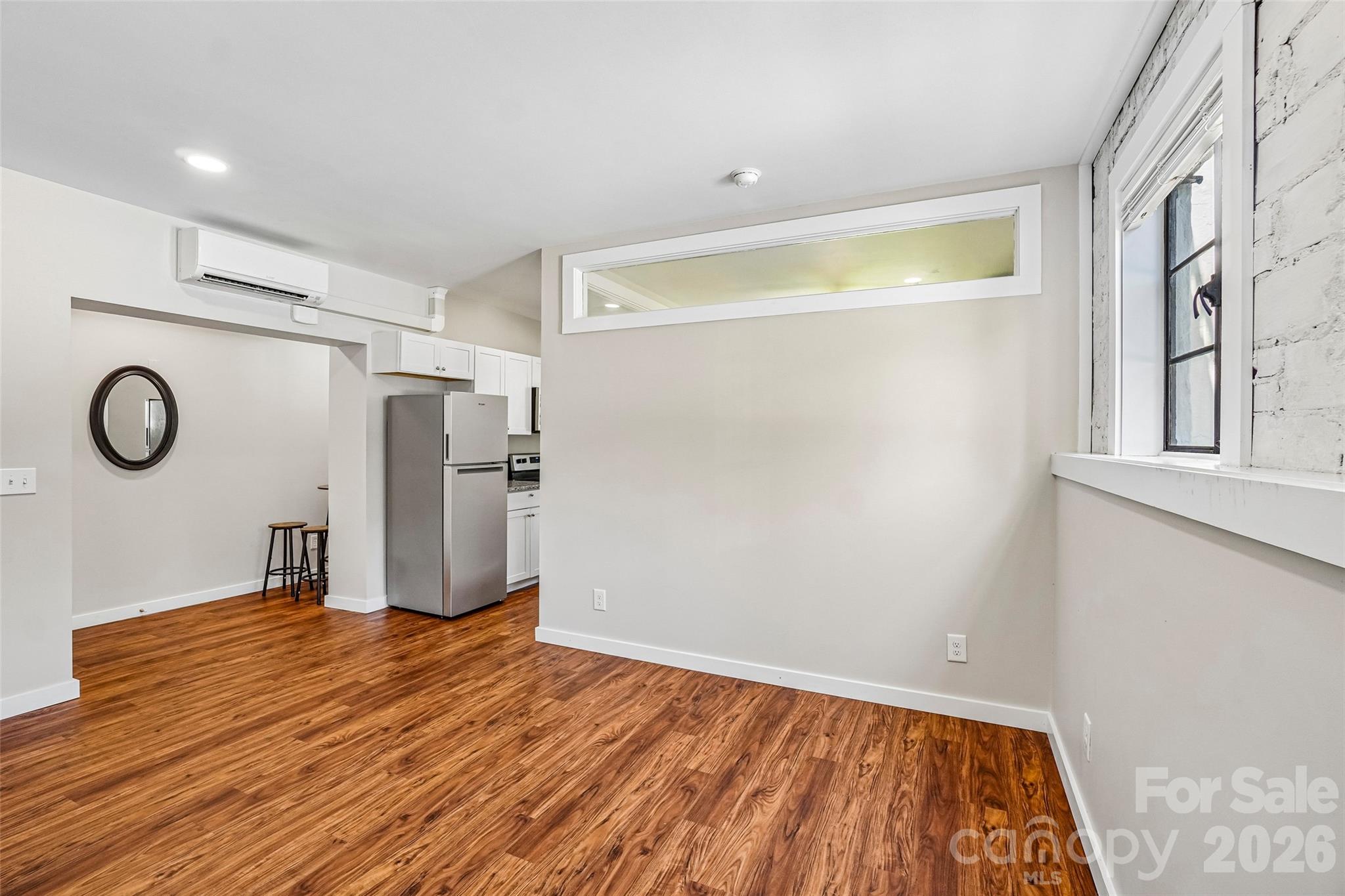 L'Auberge Condominium - Residential