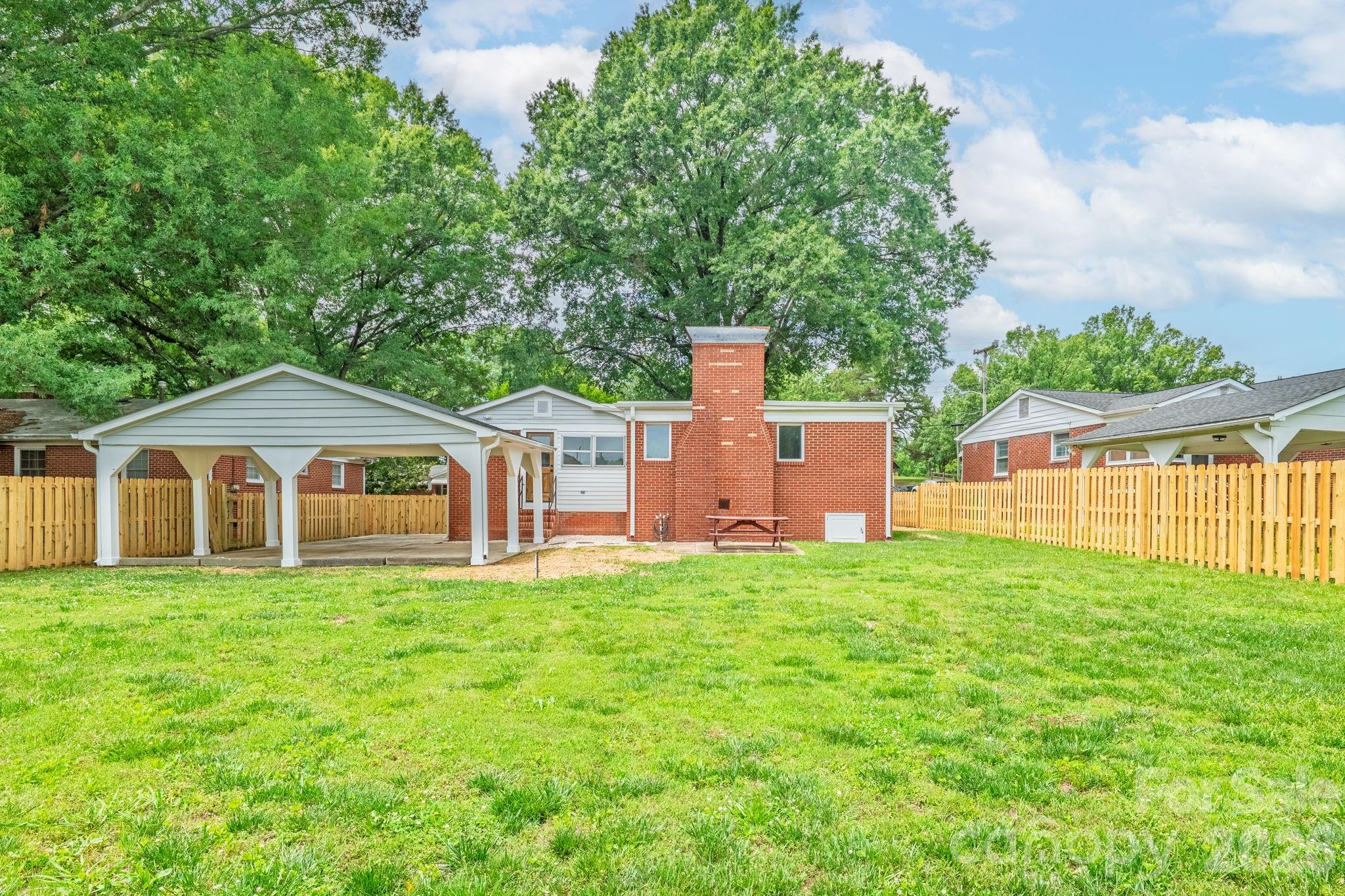 Oaklawn Park - Residential