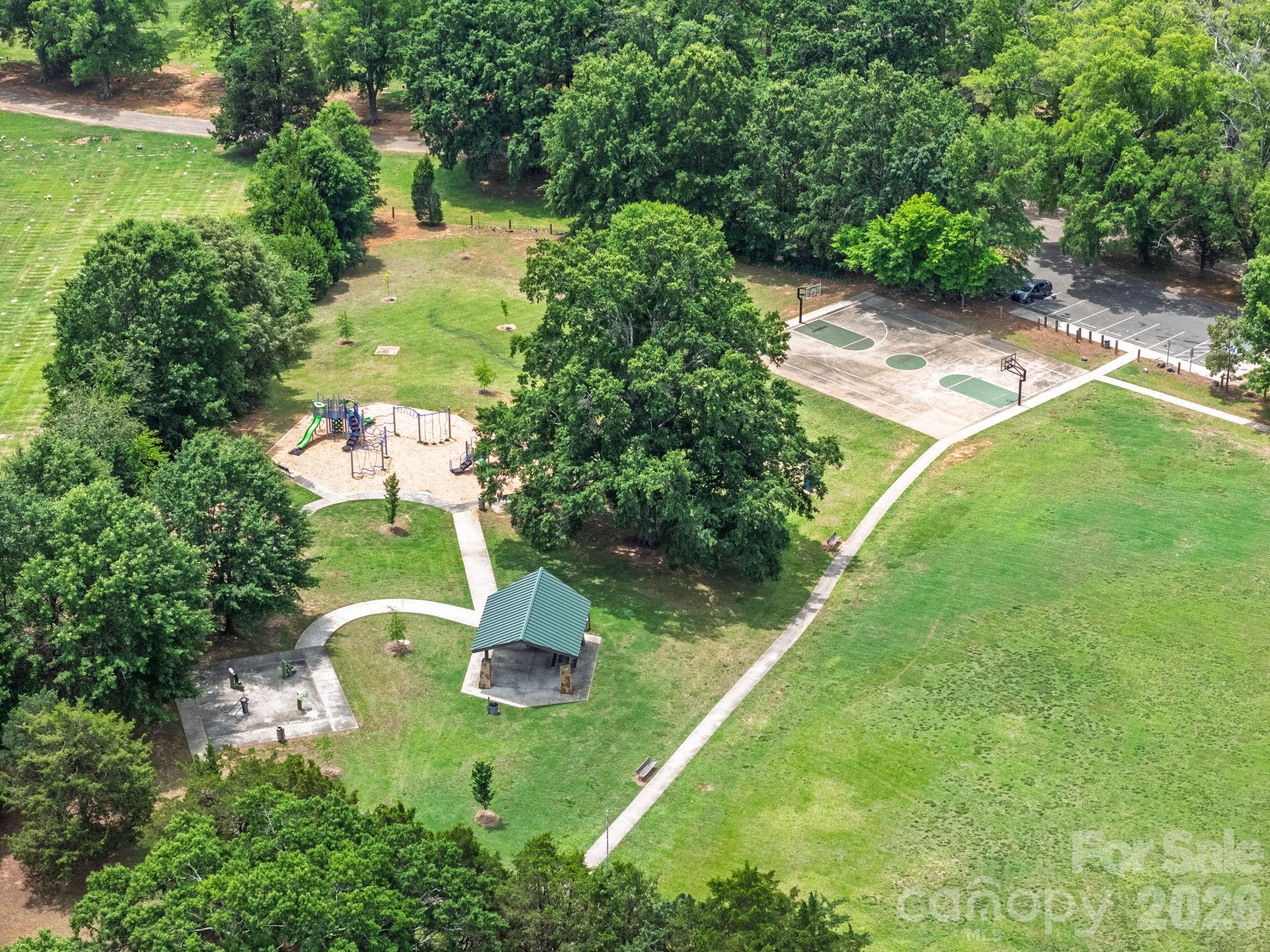 Oaklawn Park - Residential