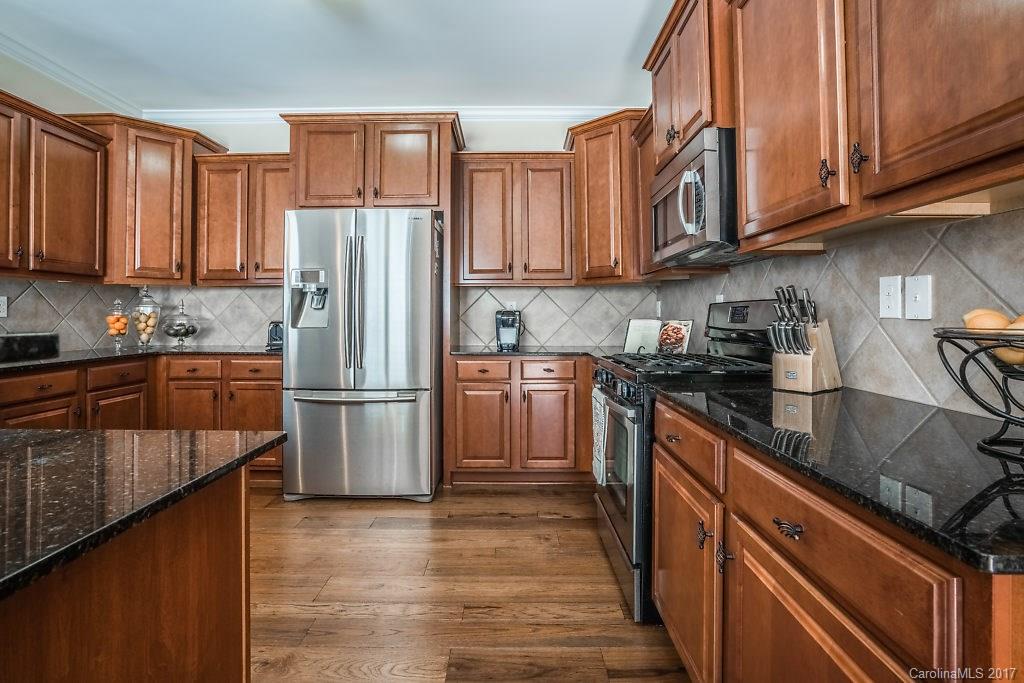 Lake Ridge - Residential