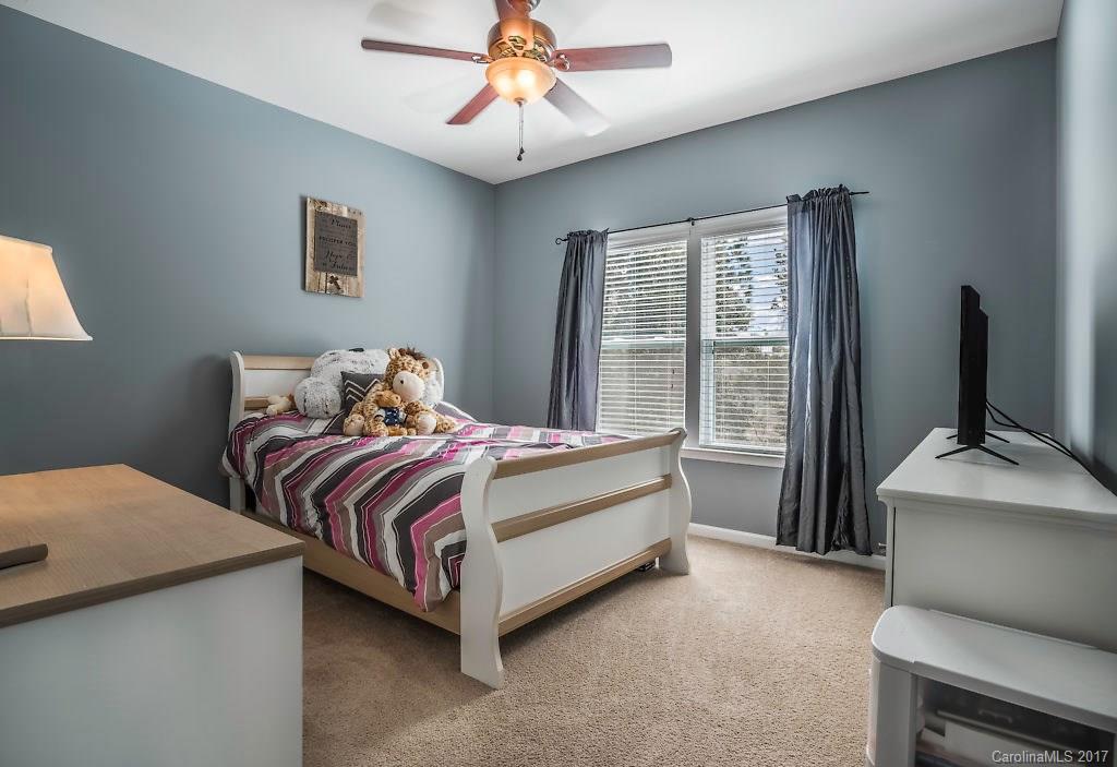Lake Ridge - Residential