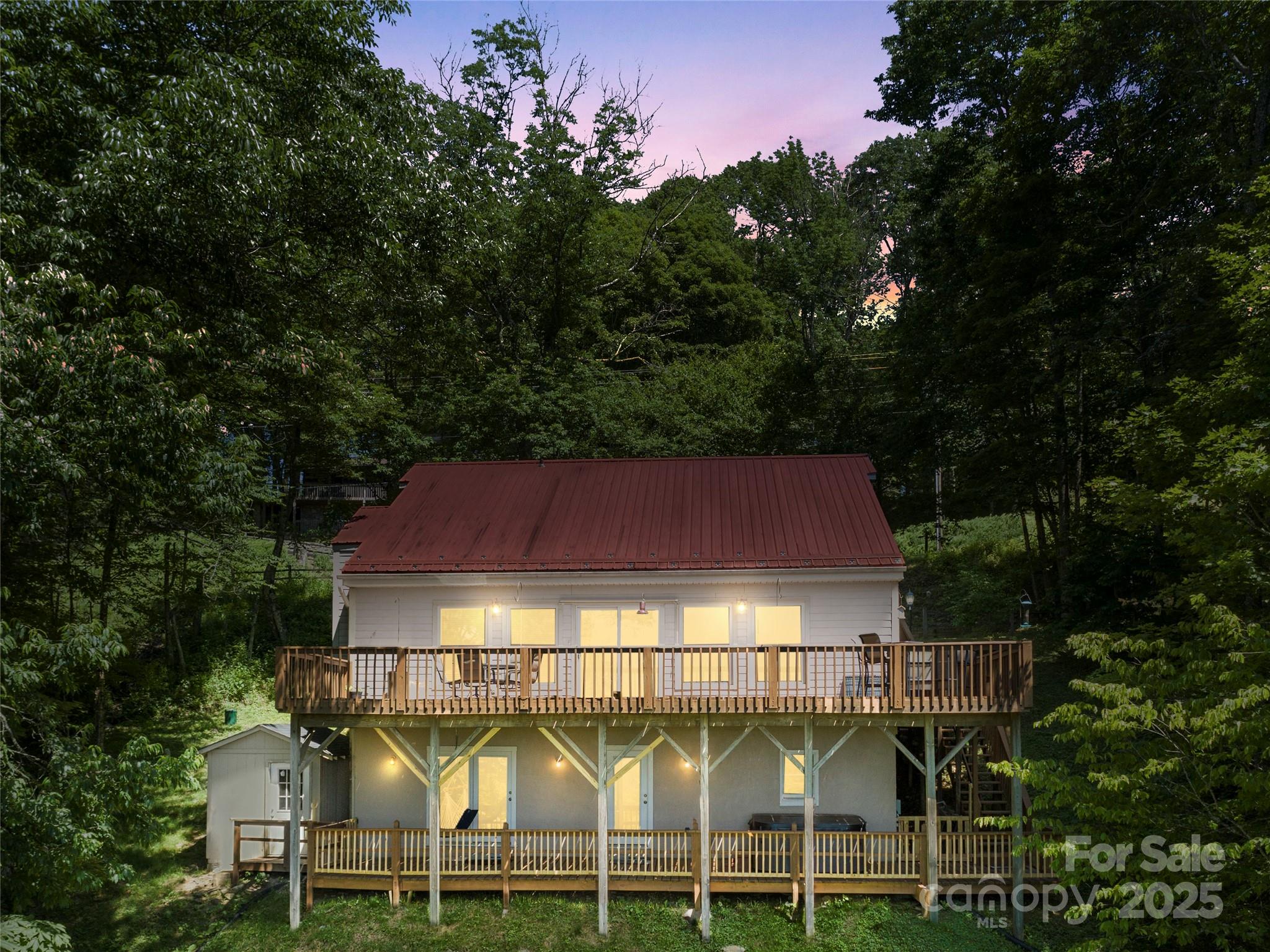 Wolf Laurel - Residential